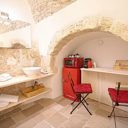 招待所 Radici 奥斯图尼